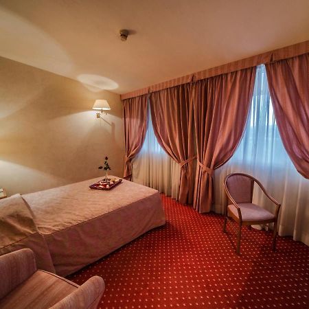 Hotel Valdarno Montevarchi Buitenkant foto
