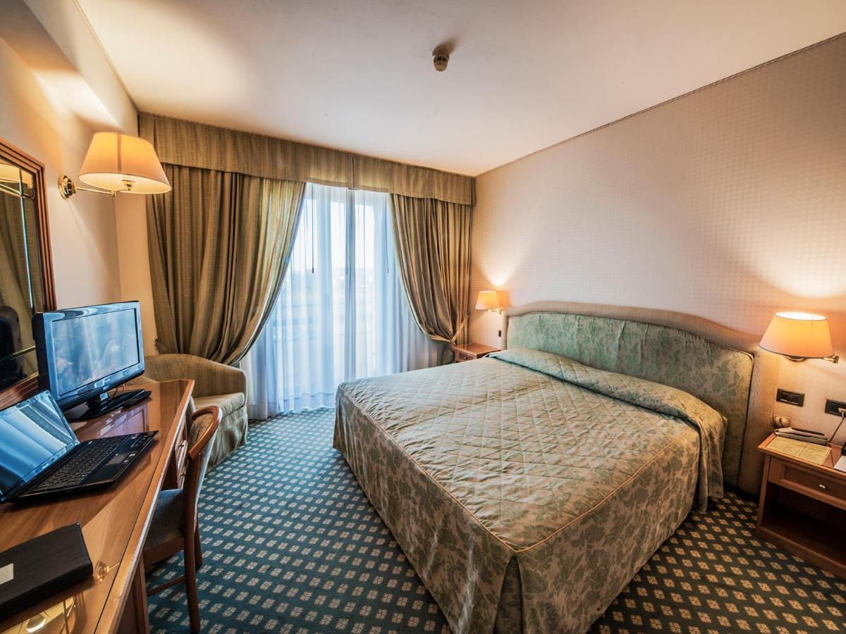 Hotel Valdarno Montevarchi Buitenkant foto