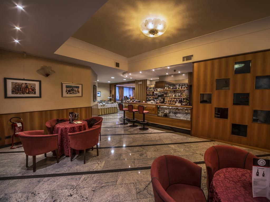 Hotel Valdarno Montevarchi Buitenkant foto