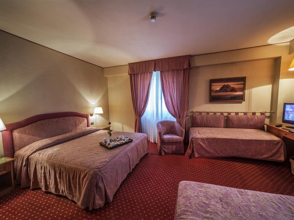 Hotel Valdarno Montevarchi Buitenkant foto